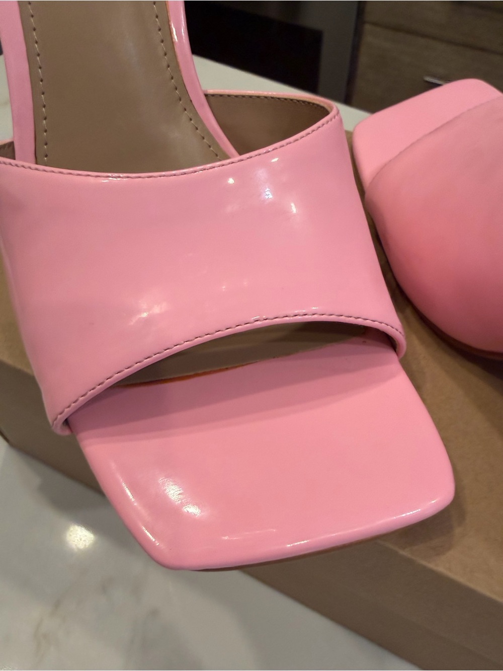 π Steve Madden Signal Pink Patent Heels - Picture 9 of 17